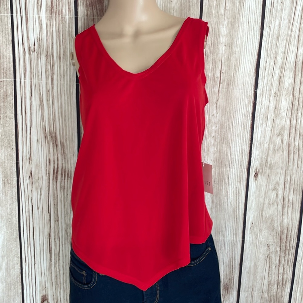 Staples ‘Jersey Girl’ Bright Red Tank Flowy Silhouette  Blouse size Small